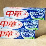 供应 中华牙膏 专业批发正品 厂家直销日化用品 美白防蛀