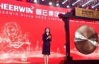 立白旗下朝云集团上市首日破发：市值蒸发20亿，陈丹霞为掌门人